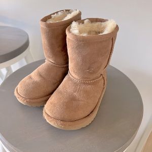 Girls Ugg Boots